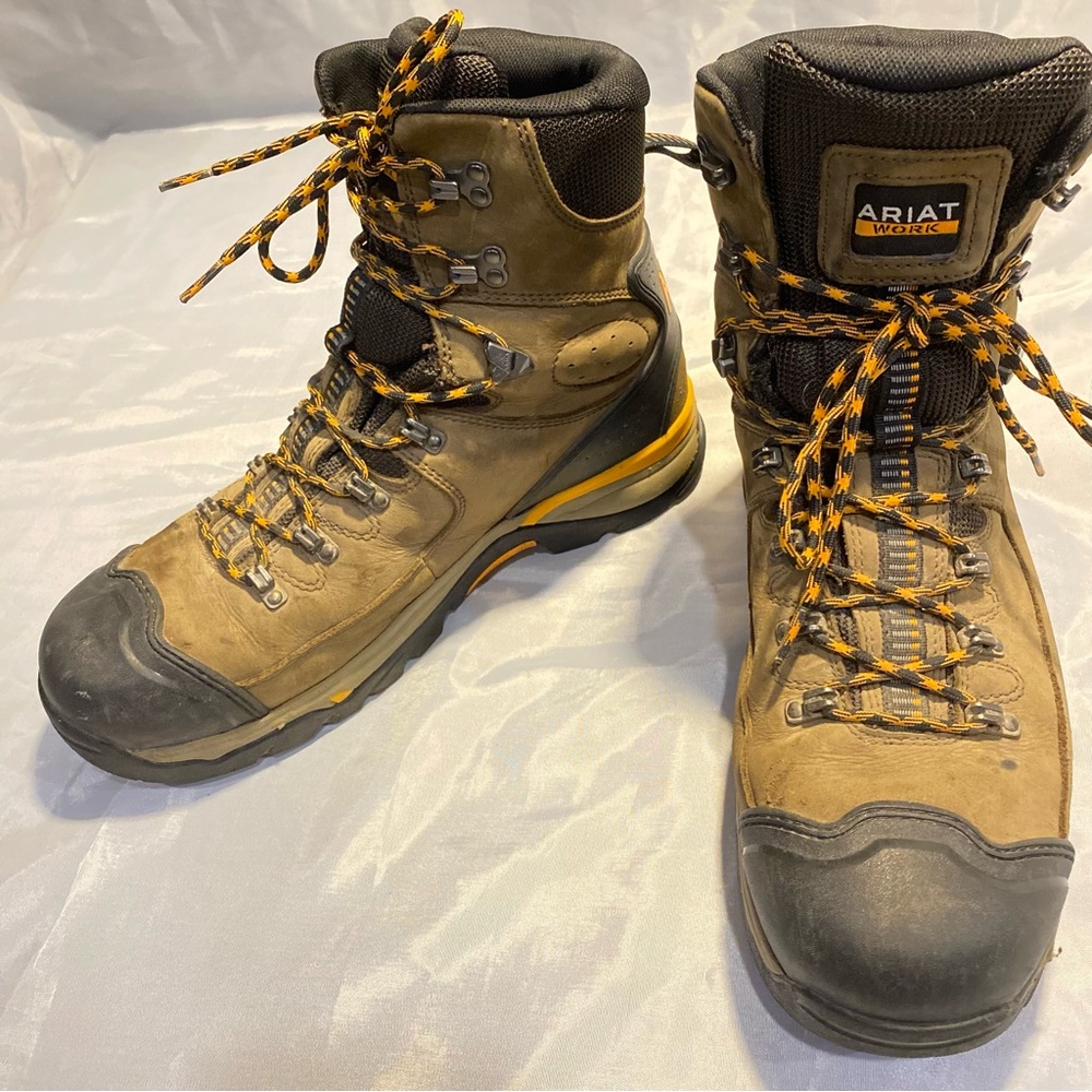 “Ariat” Men's Brown Leather Work Boots-Size 12EE